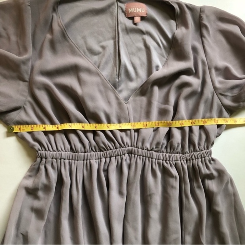 Show Me Your Mumu Emily Empire Sz 1X Dove Gray Flutter Sleeve Chiffon Bridesmaid - Picture 5 of 7